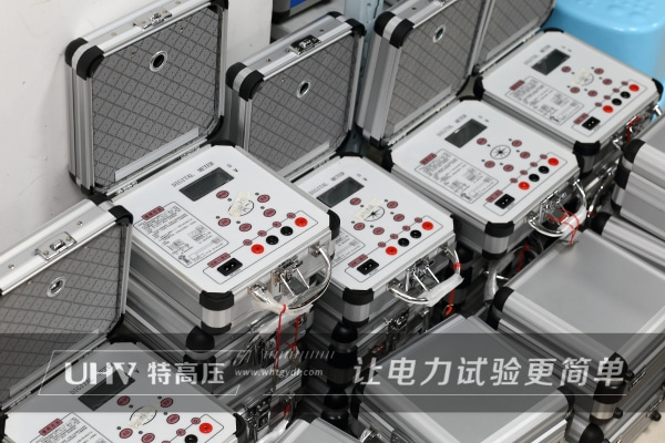 遼寧老客戶再次采購特高壓電力接地電阻測試儀一批(圖2) 遼寧老客戶再次采購特高壓電力接地電阻測試儀一批(圖2)
